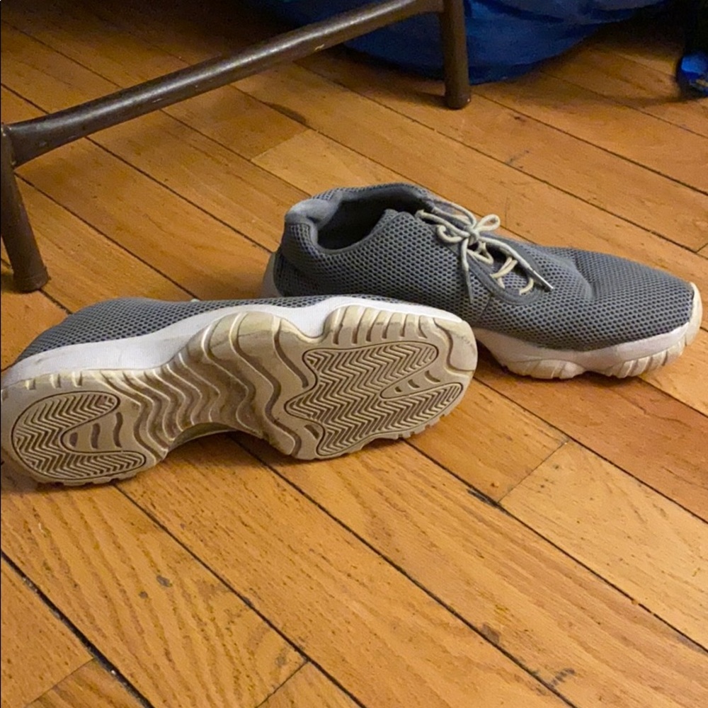 Don’t wear them want to get rid of them - Picture 2 of 2